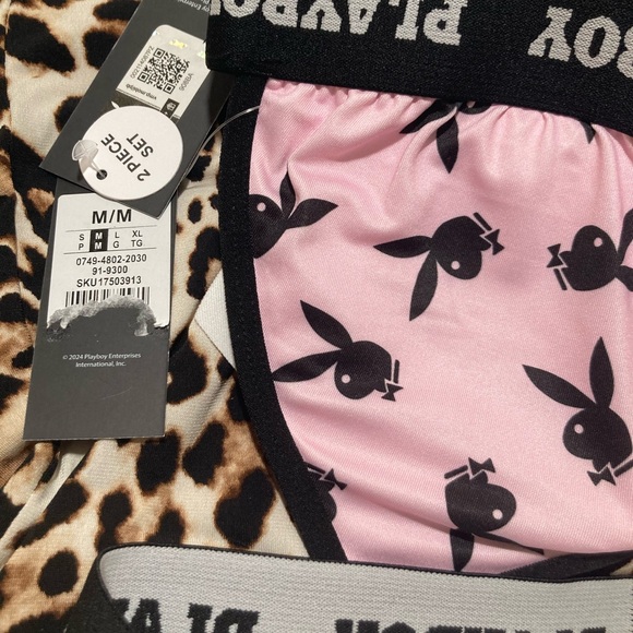 Playboy pajama set - Picture 2 of 4